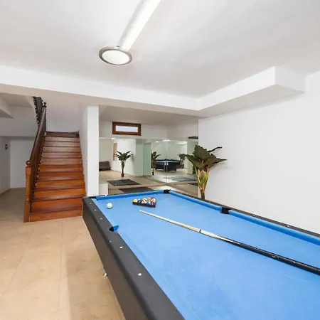 Caletas Willa Teguise (Lanzarote)