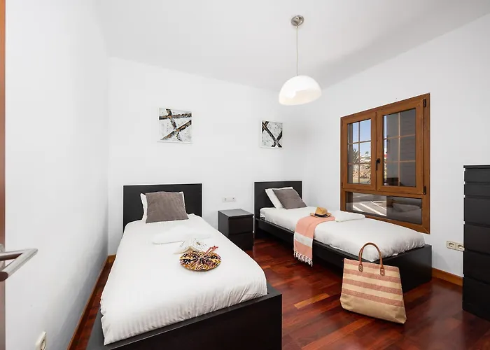 Caletas Teguise (Lanzarote)