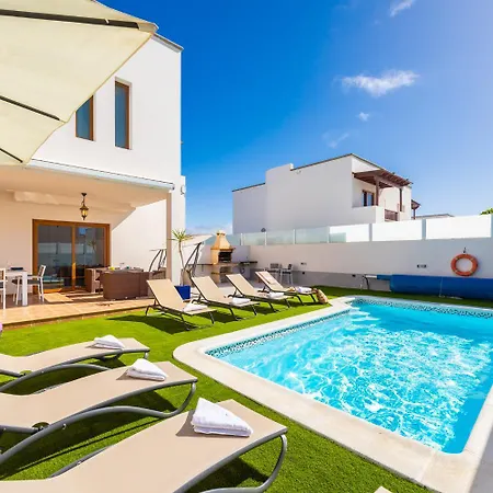 Caletas Villa *